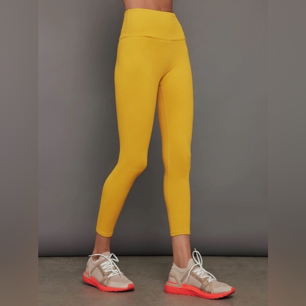 Carbon38 Old Gold Ribbed 7/8 Leggings